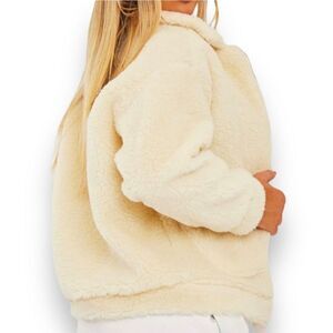 Off White Sherpa Coat Heavy Weight Zip Up Front Pockets Winter Teddy Coat NEW